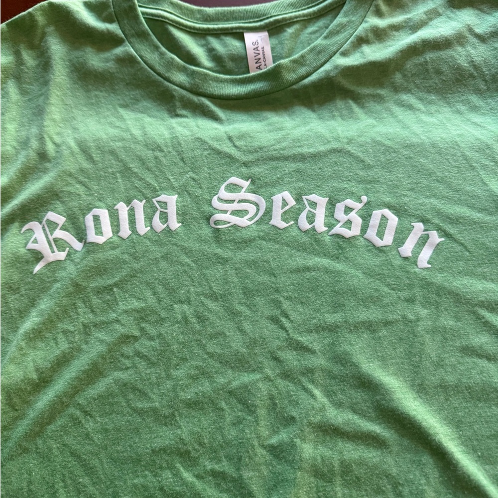 Green Rona Season Men's Short Sleeve Tee - Size Medium